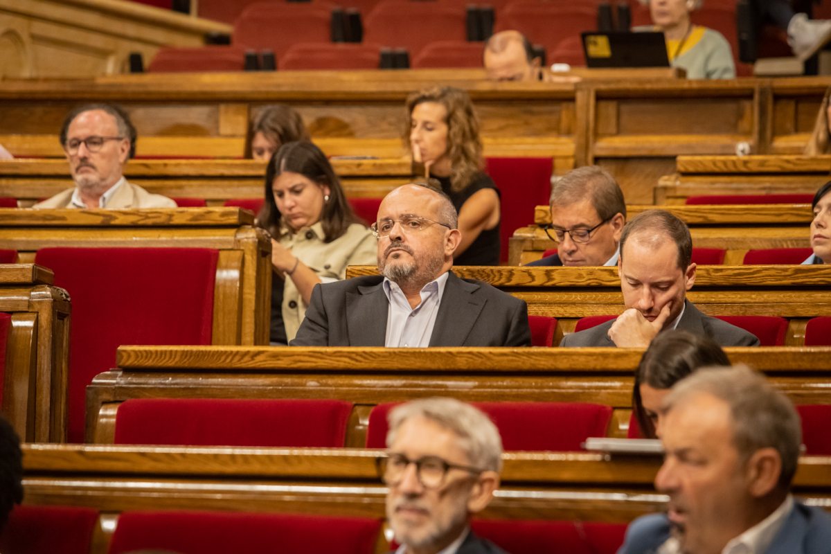 “No suscribiremos ningún acuerdo del PSC y ERC que esté en el presupuesto